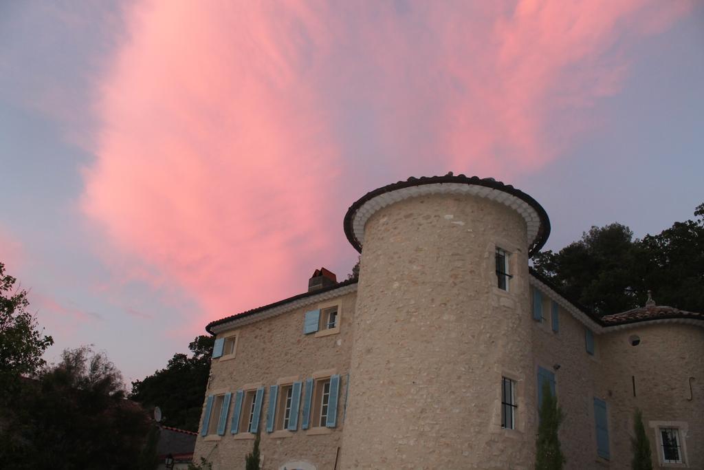 Chateau De Peyrolles Apt Exterior photo